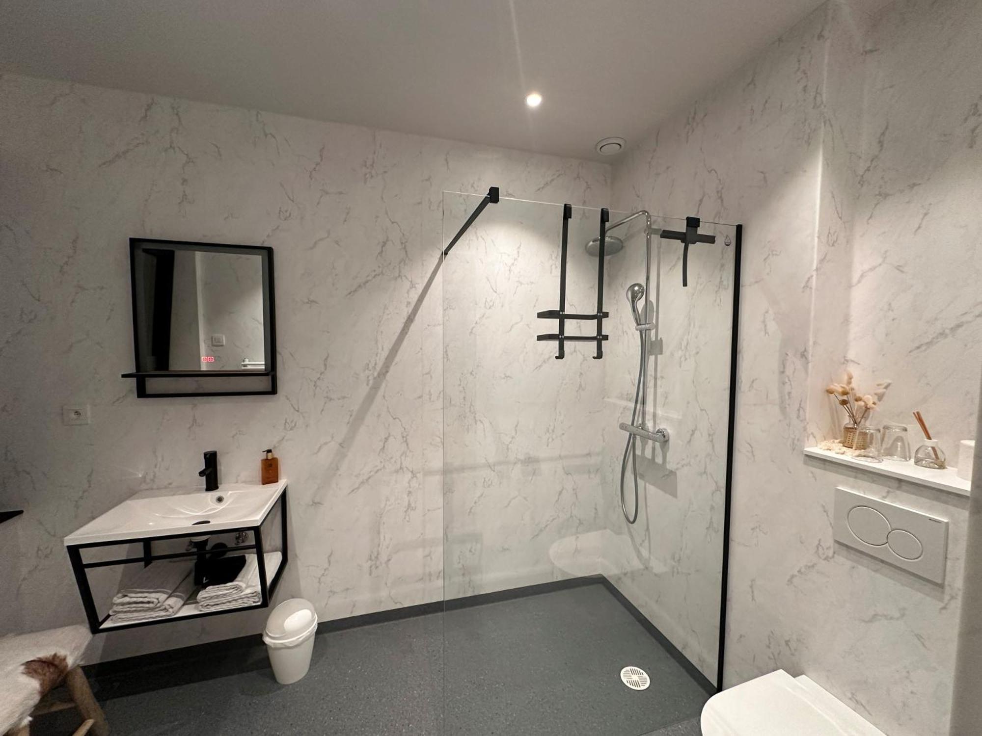 Hotel - B&B Elementum Kortrijk Eksteriør bilde